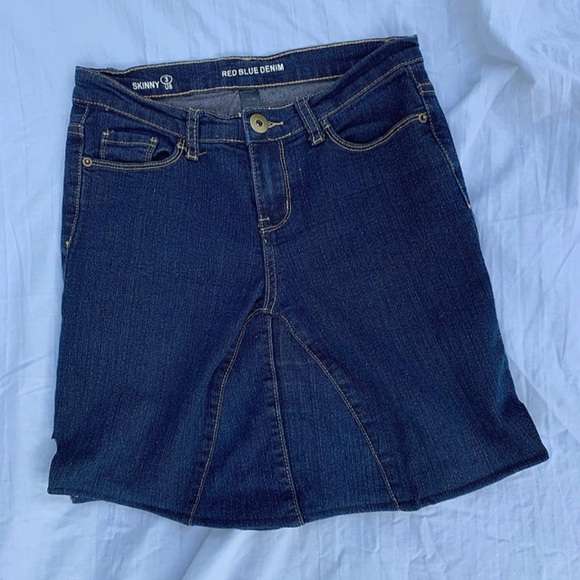 Side Slit - Picture 3 of 5